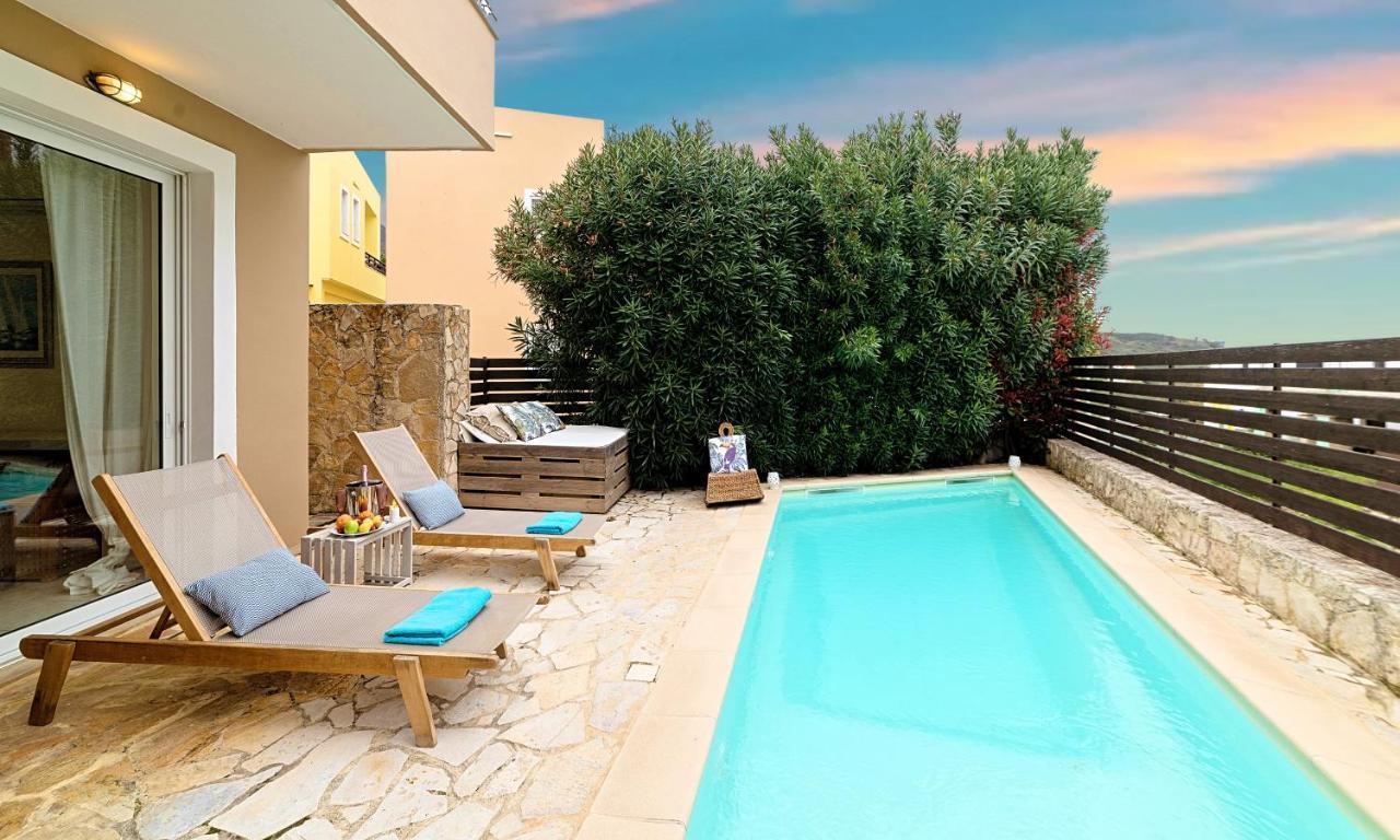 Apple Villas Mouríon エクステリア 写真